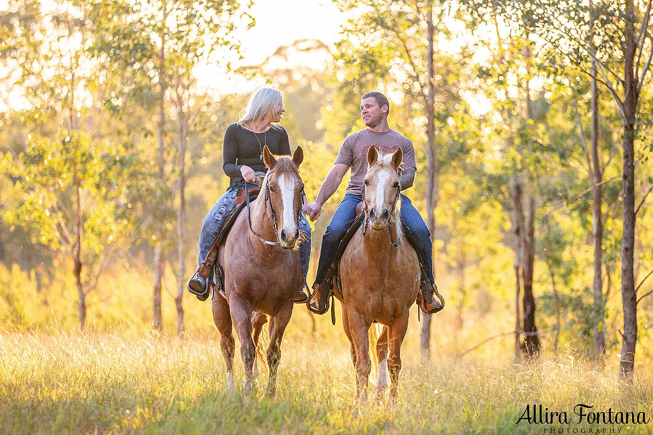 Taleah, Dolly and Strawberry’s photo session at Scheyville National Park 