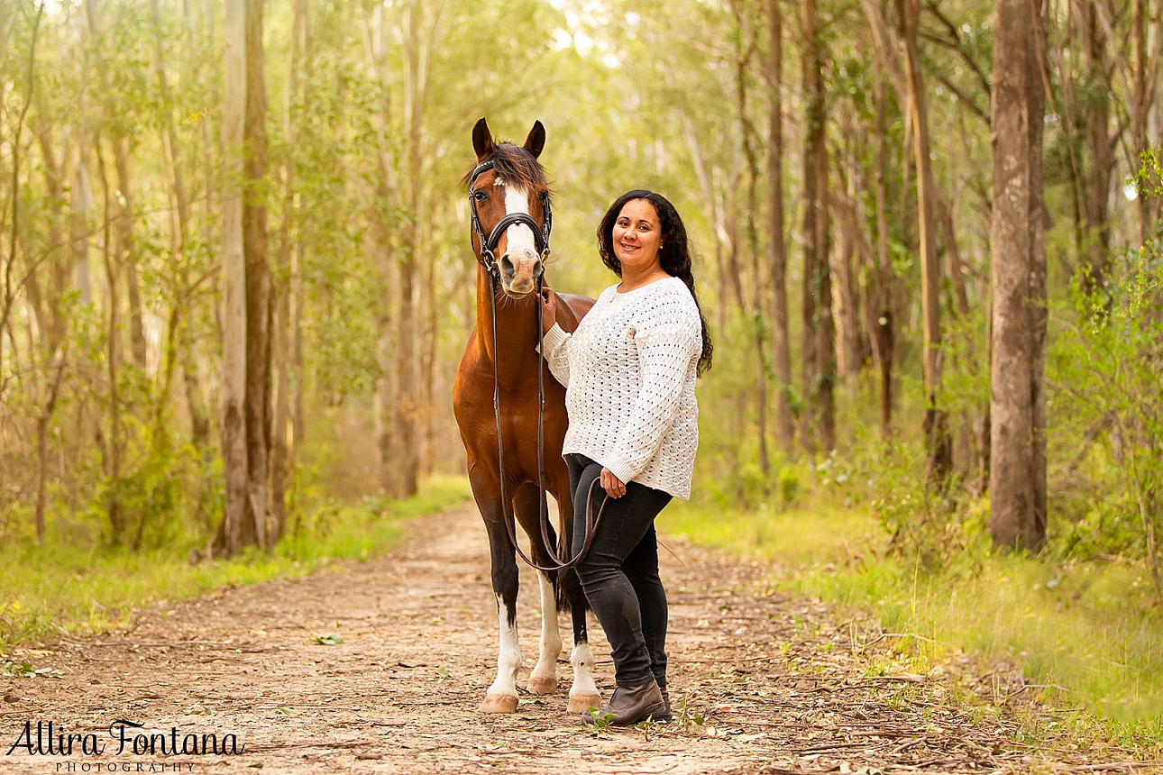 Melissa and Christine's photo session at Scheyville National Park 