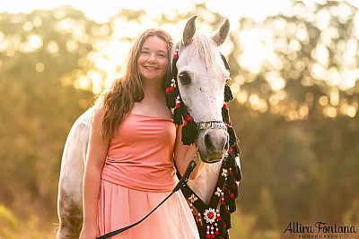 Melissa and Christine's photo session at Scheyville National Park