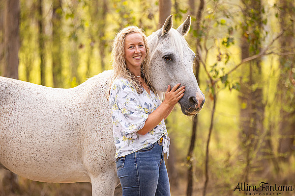 Sophie's photo session at Scheyville National Park