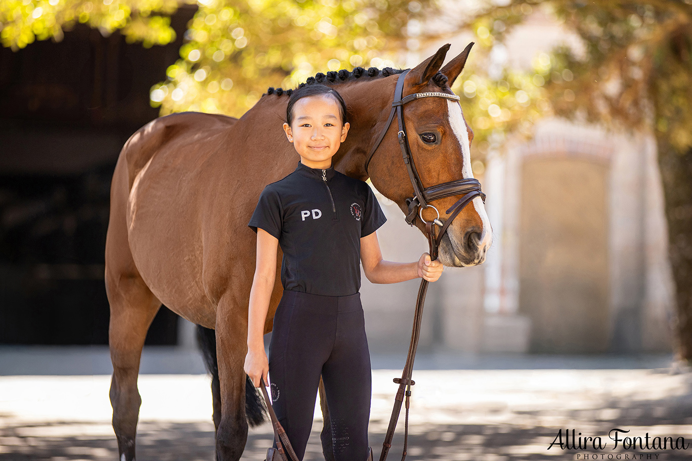 Pippa, Minnie and Georgie's photo session at Centennial Parklands Equestrian Centre