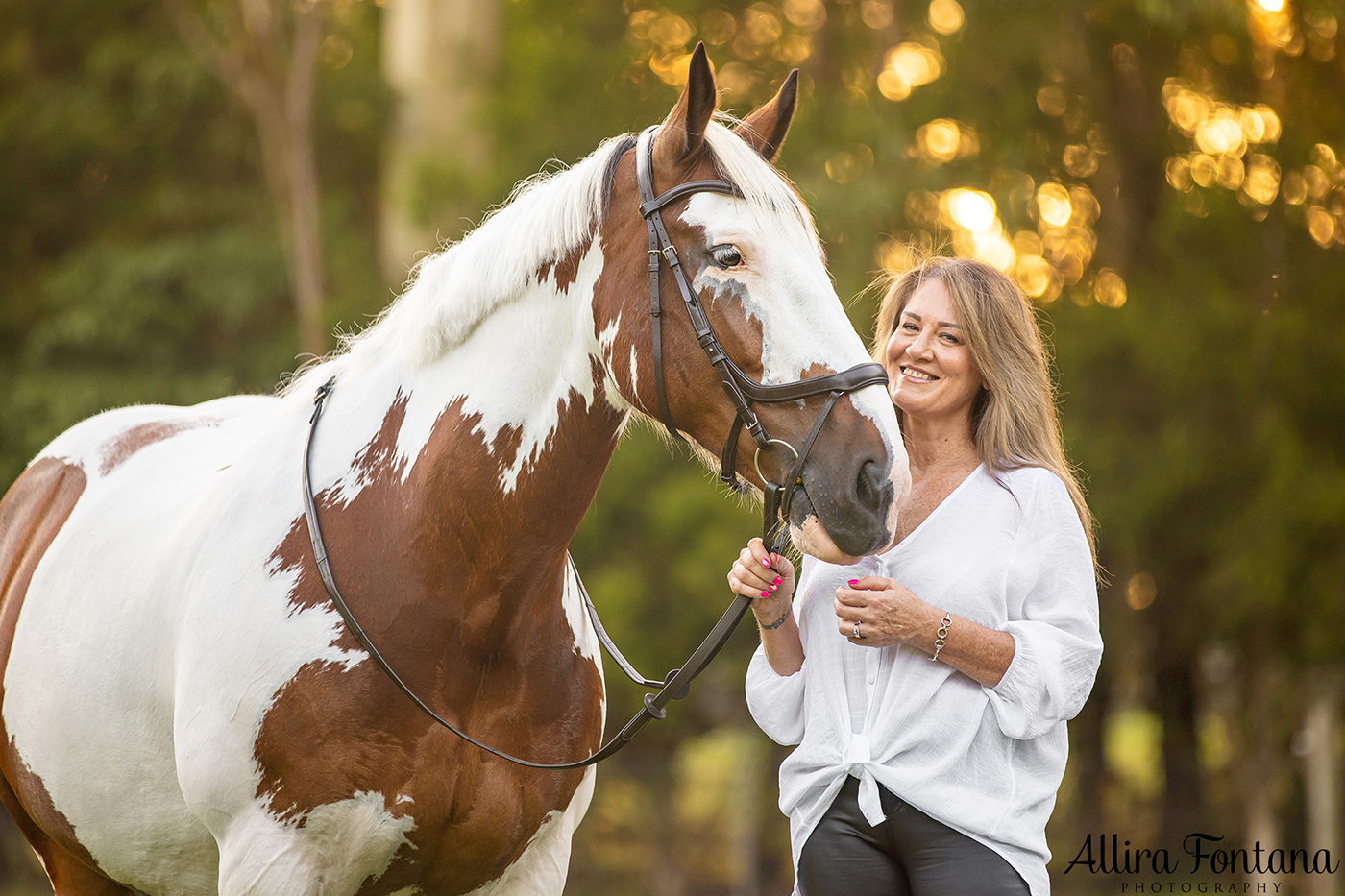 Linda and Batman's photo session at home