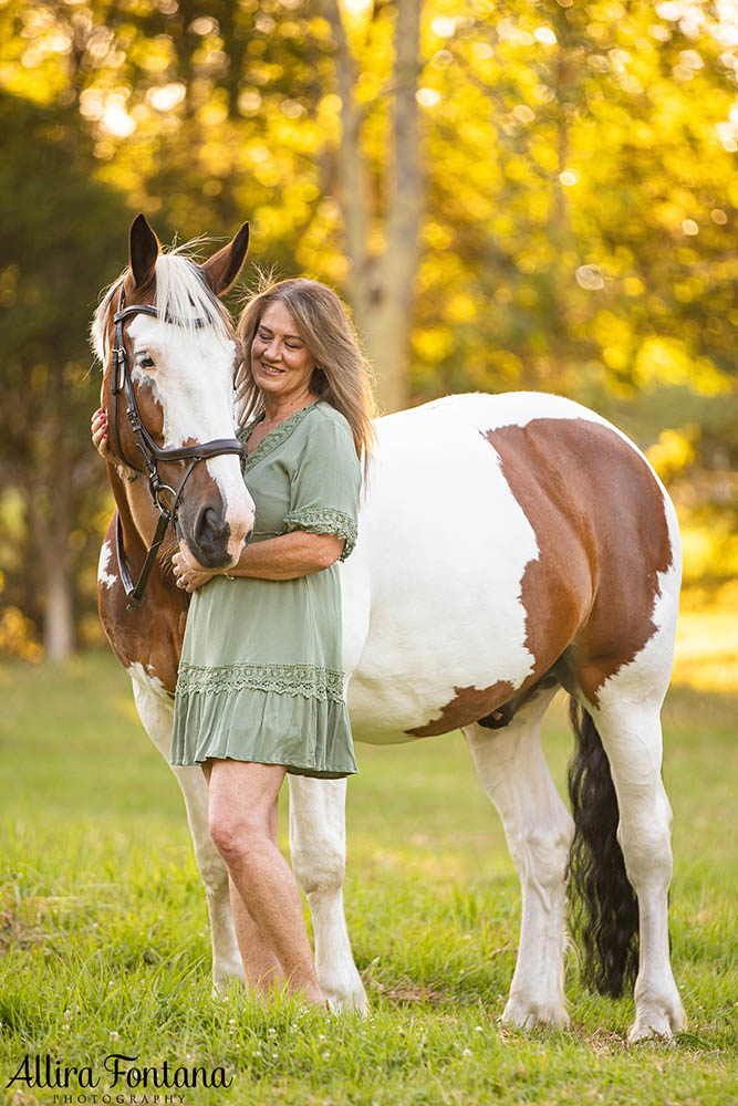 Linda and Batman's photo session at home
