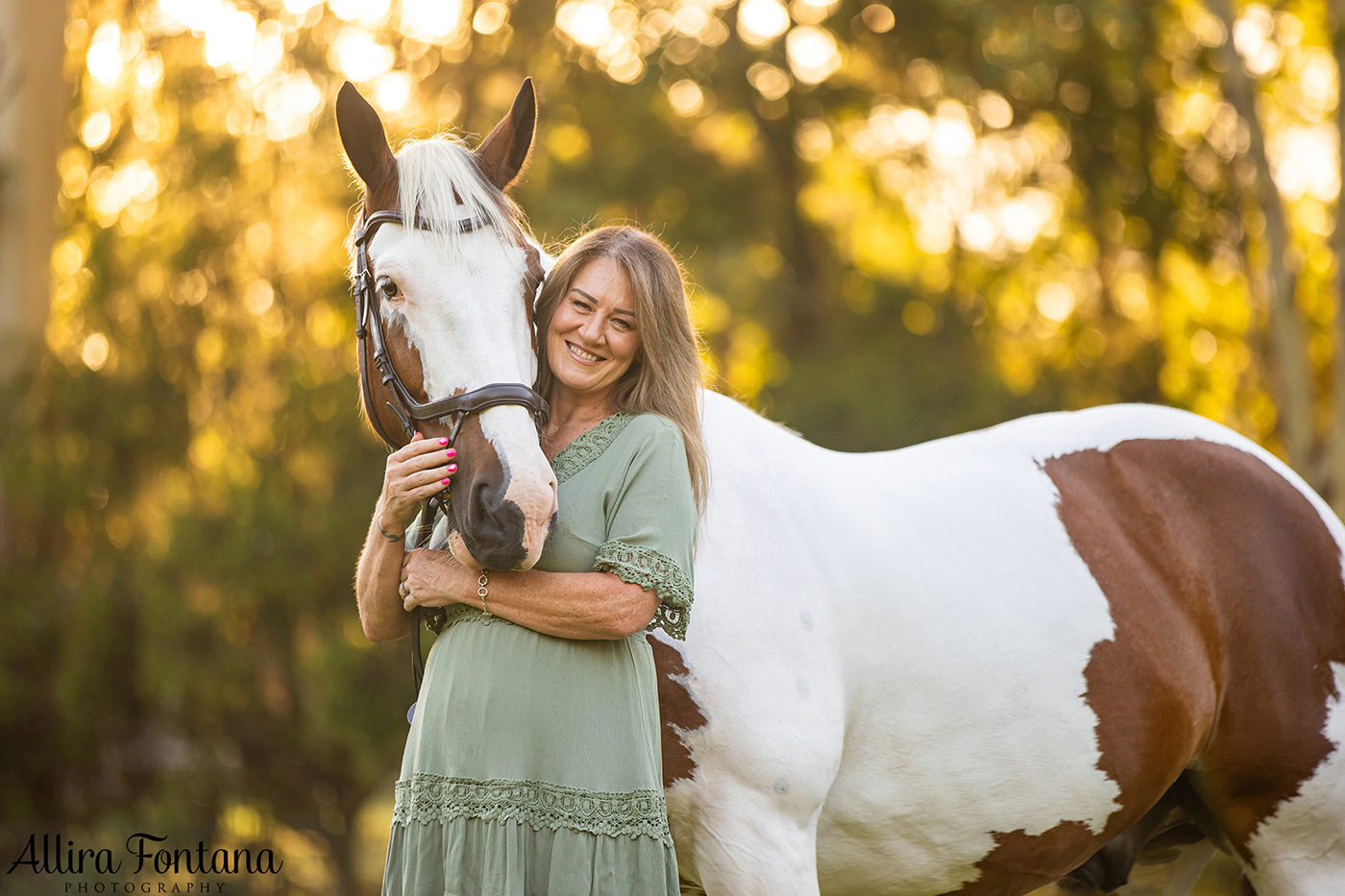 Linda and Batman's photo session at home