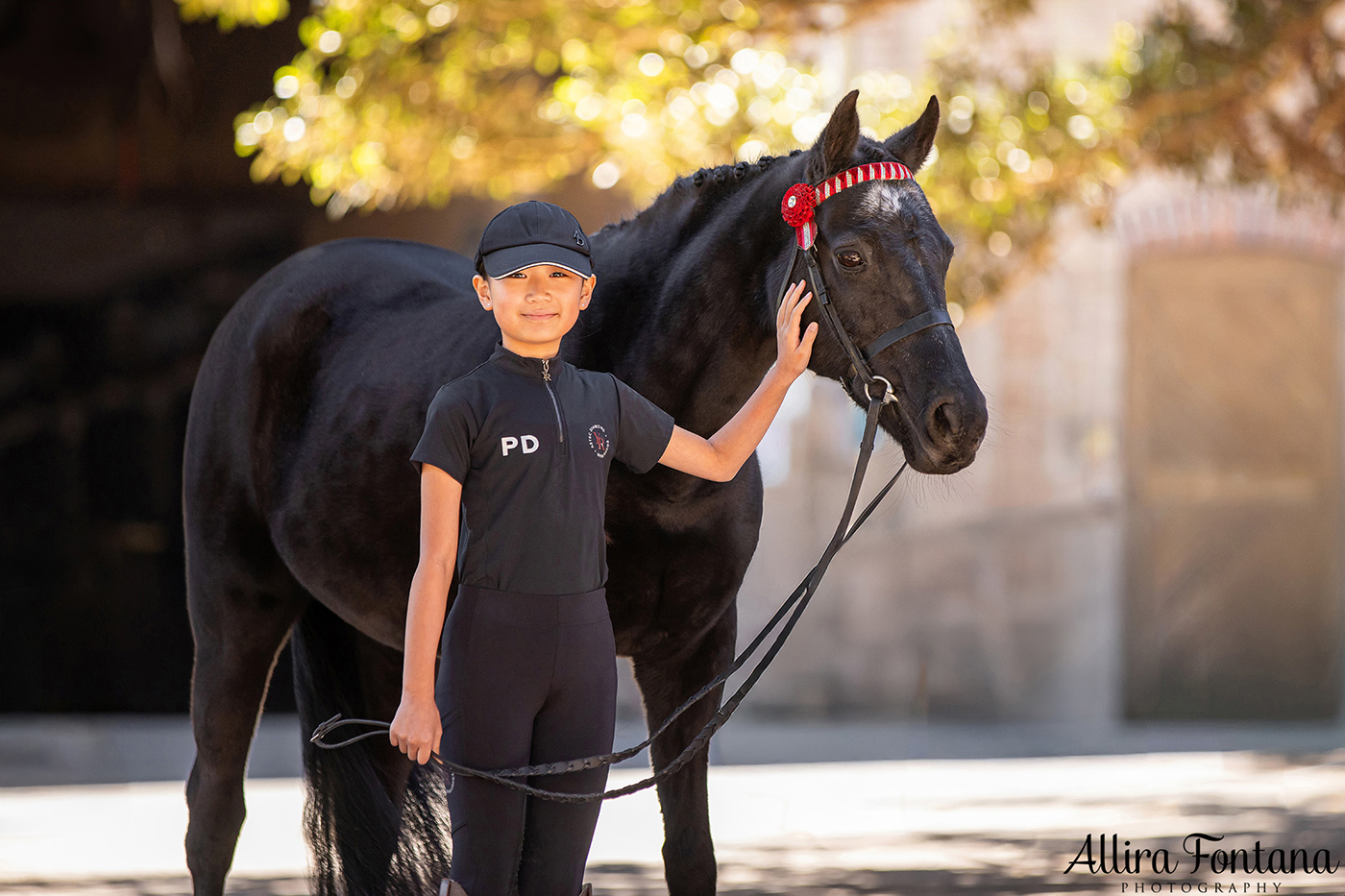 Pippa, Minnie and Georgie's photo session at Centennial Parklands Equestrian Centre