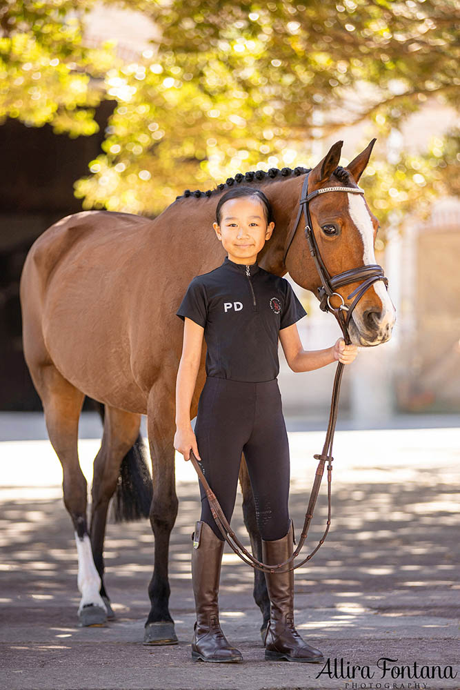 Pippa, Minnie and Georgie's photo session at Centennial Parklands Equestrian Centre