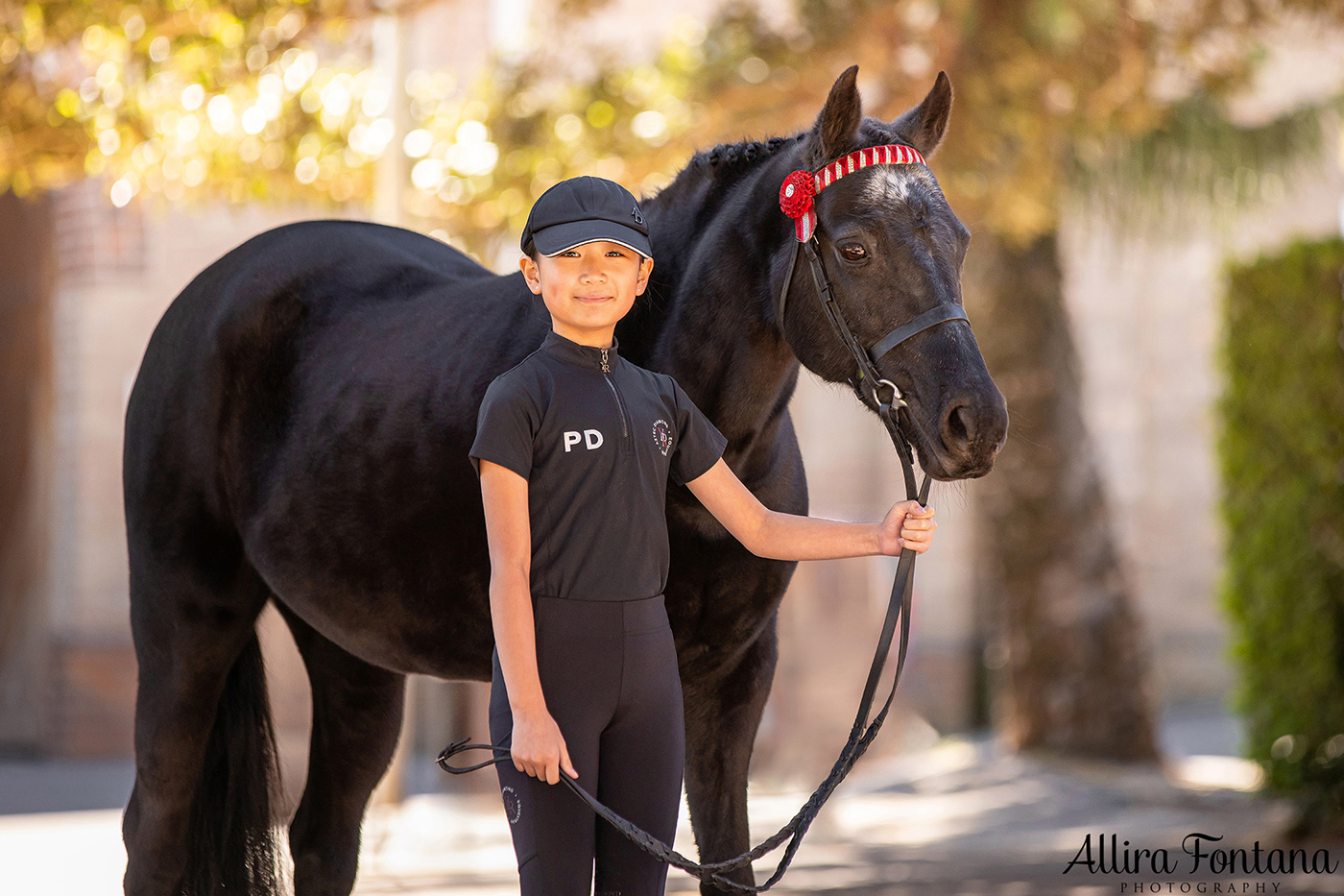 Pippa, Minnie and Georgie's photo session at Centennial Parklands Equestrian Centre